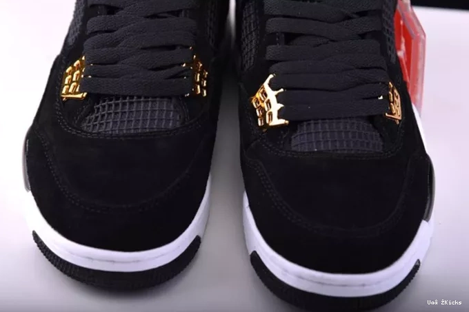Air 552 “Royalty” 308497-032 Resilient Jordan 4 0812